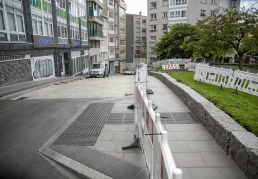 O Concello ultima as obras de reurbanización da rúa Cabana, coa disposición de beirarrúas máis accesibles